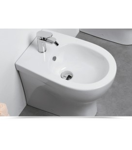 Bidet filo muro Pratica